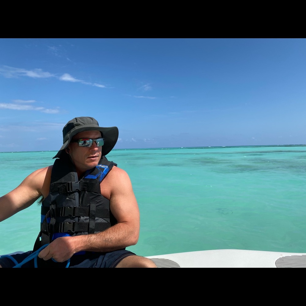 Meet your Posher, Anthony